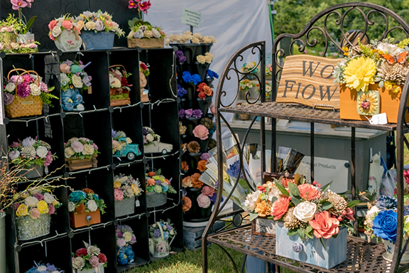 Flower vendor booth at the Ohio Lavender Festival